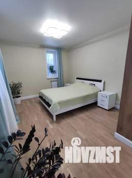 Дом 200м², 3-этажный, посуточно,