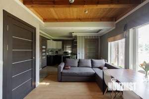 Дом 130м², 2-этажный, посуточно,