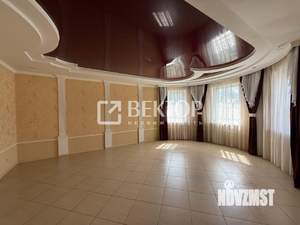 Коттедж 261м², 2-этажный, участок 7 сот.