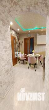 Коттедж 180м², 2-этажный, участок 6 сот.