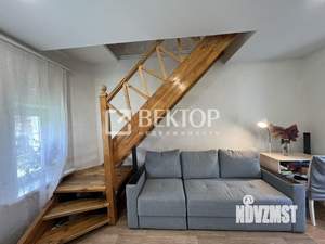 Дом 93м², 2-этажный, участок 7 сот.