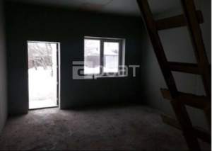 Дом 180м², 2-этажный, участок 5 сот.