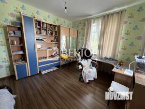 Дом 169м², 3-этажный, участок 5 сот.