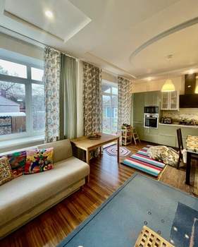 Дом 150м², 3-этажный, участок 5 сот.