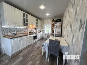 Дом 93м², 2-этажный, участок 7 сот.