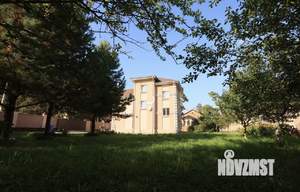 Коттедж 373м², 3-этажный, участок 16 сот.