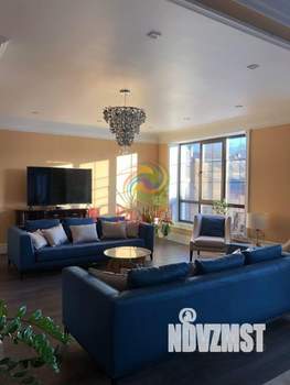 Дом 547м², 3-этажный, участок 7 сот.