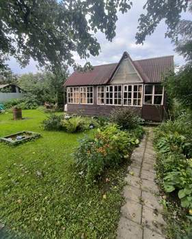 Дом 93м², 2-этажный, участок 7 сот.