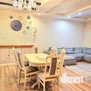 Таунхаус 125м², 2-этажный, участок 3 сот.