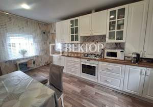 Дом 93м², 2-этажный, участок 7 сот.