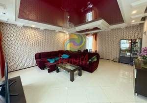 Дом 253м², 2-этажный, участок 4 сот.