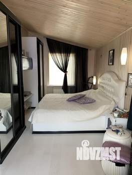 Коттедж 210м², 2-этажный, участок 7 сот.