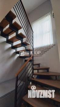 Дом 146м², 2-этажный, участок 8 сот.