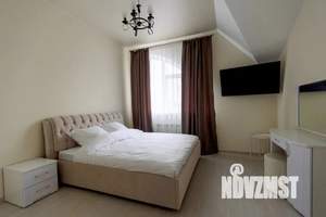 Дом 340м², 3-этажный, посуточно, 