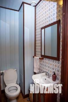 Дом 80м&sup2;, 2-этажный, посуточно, 