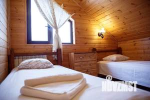 Дом 130м&sup2;, 2-этажный, посуточно, 