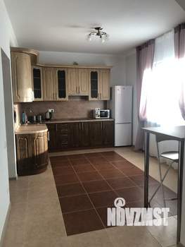 Дом 220м², 2-этажный, посуточно, 