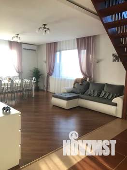 Дом 220м², 2-этажный, посуточно, 