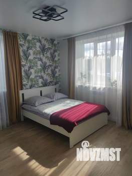 Коттедж 200м², 3-этажный, на длительный срок, 