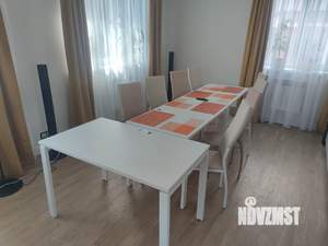 Коттедж 200м², 3-этажный, на длительный срок, 