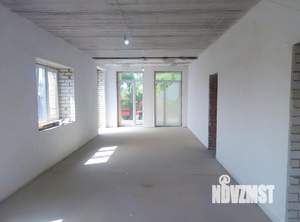 Коттедж 400м&sup2;, 3-этажный, участок 8 сот.  