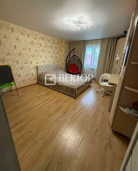 Дом 126м&sup2;, 2-этажный, участок 6 сот.  