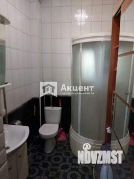 Коттедж 212м², 2-этажный, участок 6 сот.  