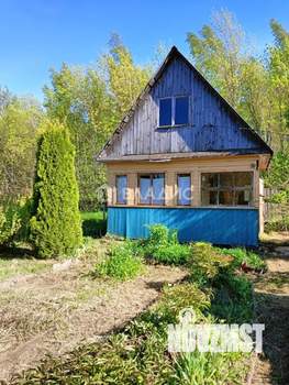 Дом 30м², 2-этажный, участок 6 сот.  