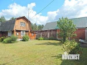 Дом 30м², 2-этажный, участок 9 сот.  