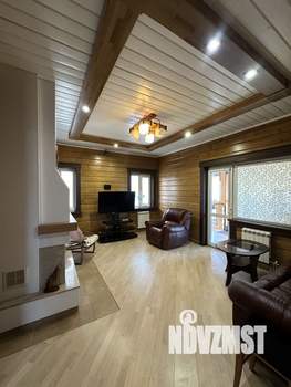 Коттедж 145м², 2-этажный, участок 5 сот.  