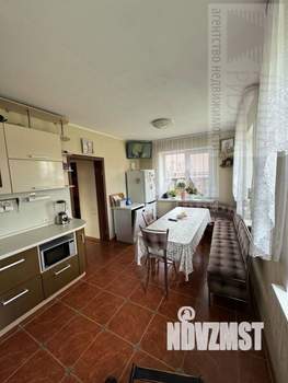 Коттедж 160м², 2-этажный, участок 6 сот.  