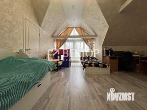 Дом 93м², 2-этажный, участок 7 сот.  