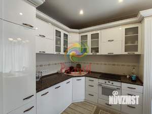 Дом 150м², 2-этажный, участок 6 сот.  