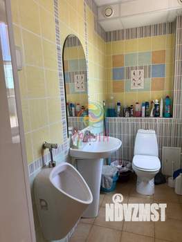 Дом 646м², 4-этажный, участок 6 сот.  