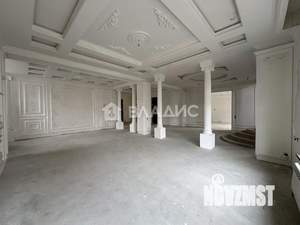 Дом 1171м², 2-этажный, участок 29 сот.  