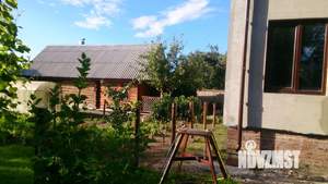 Коттедж 120м², 3-этажный, участок 10 сот.  