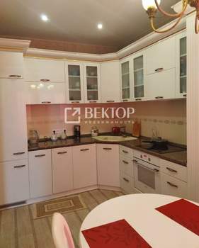 Дом 150м², 2-этажный, участок 6 сот.  