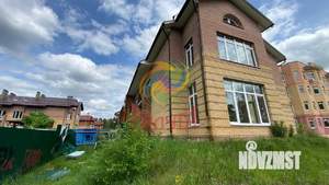 Таунхаус 320м², 4-этажный, участок 4 сот.  