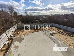 Дом 72м², 2-этажный, участок 6 сот.  