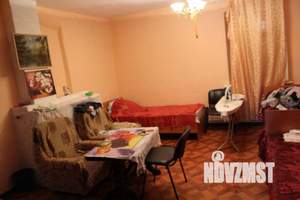 Коттедж 320м², 3-этажный, участок 5 сот.  