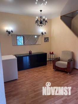 Коттедж 174м², 2-этажный, участок 5 сот.  