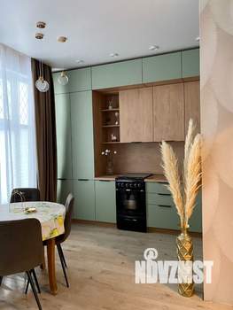 Дом 180м², 2-этажный, участок 7 сот.  