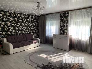 Дом 196м², 2-этажный, участок 8 сот.  