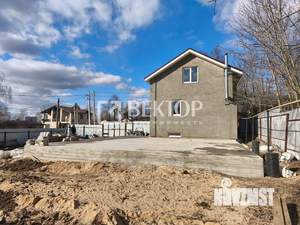 Дом 72м², 2-этажный, участок 6 сот.  