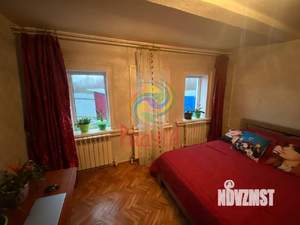 Дом 180м&sup2;, 2-этажный, участок 8 сот.  