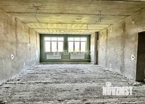 Таунхаус 1300м², 3-этажный, участок 14 сот.  