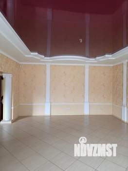 Коттедж 261м², 2-этажный, участок 7 сот.  