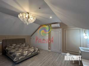 Дом 270м², 2-этажный, участок 6 сот.  