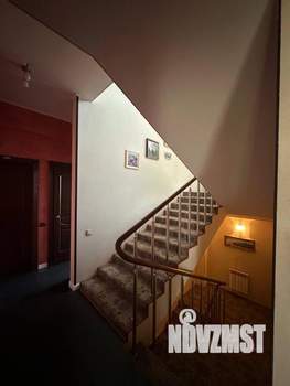 Дом 504м², 4-этажный, участок 12 сот.  