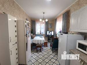 Дом 148м², 2-этажный, участок 10 сот.  